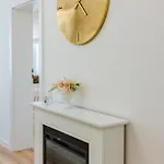 New Style View - Self Check-in - Free Parking Apartman *