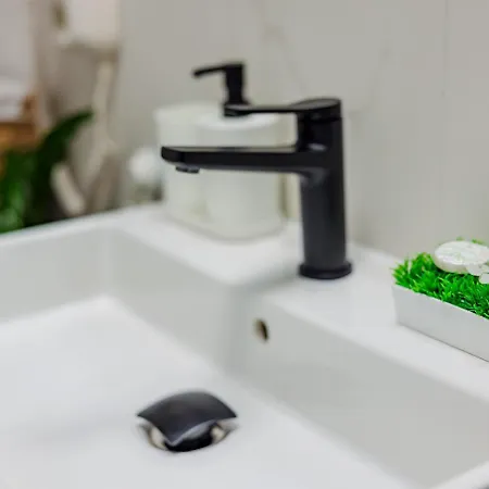 New Style View - Self Check-in - Free Parking