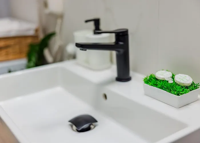 New Style View - Self Check-in - Free Parking