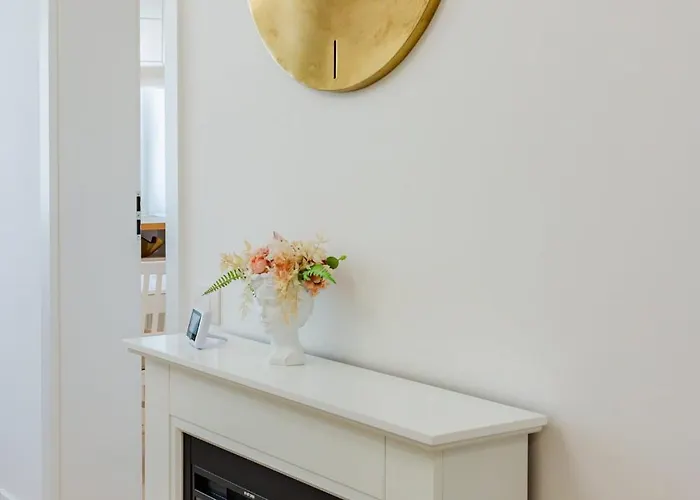 New Style View - Self Check-in - Free Parking Apartment *